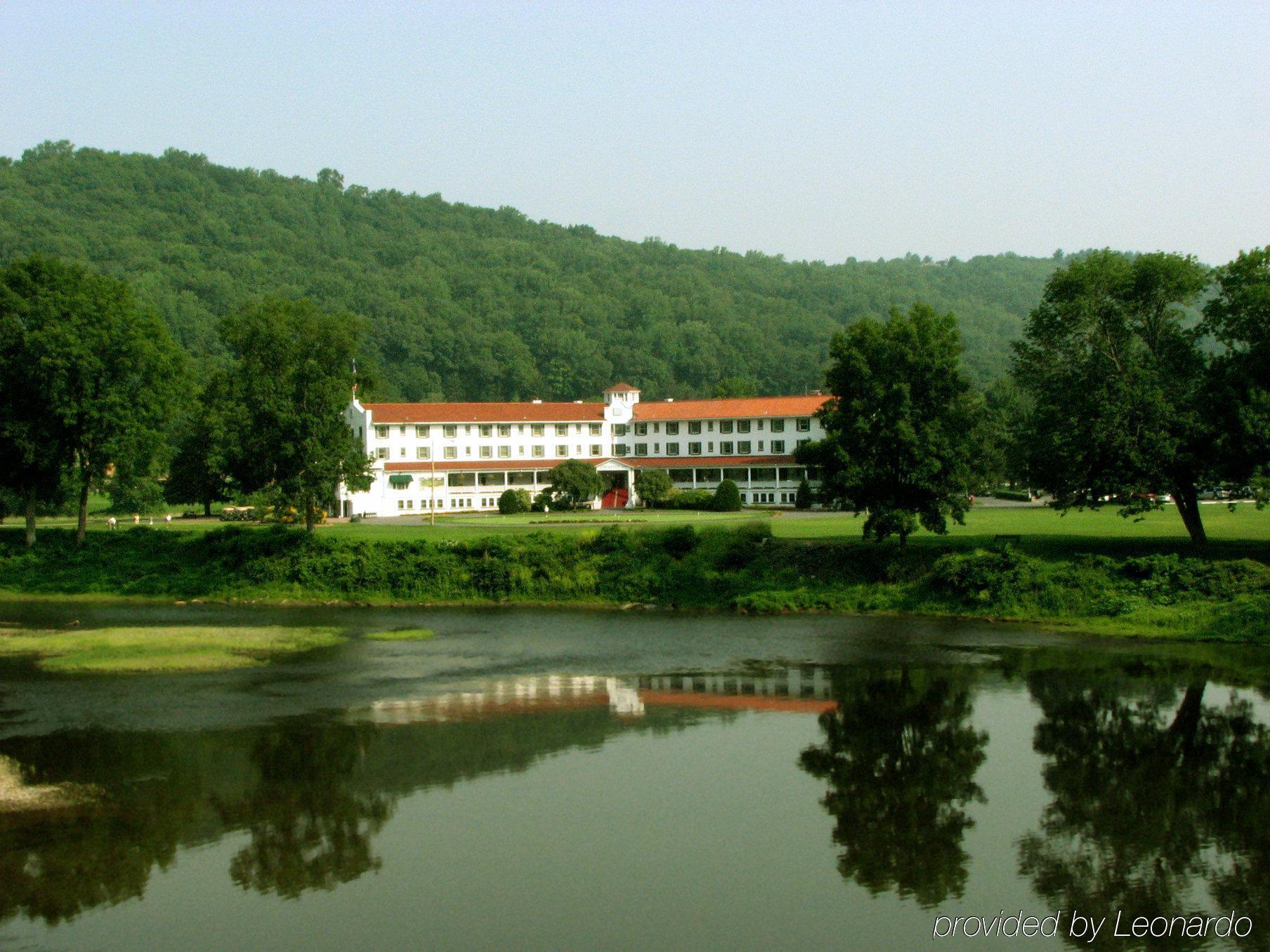 Shawnee Inn And Golf Resort Shawnee on Delaware Exterior photo