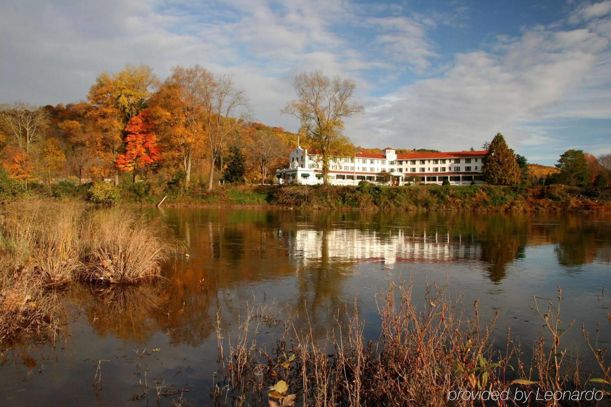 Shawnee Inn And Golf Resort Shawnee on Delaware Exterior photo